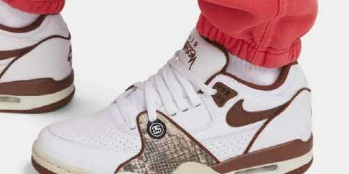 Stüssy's Nike Air Flight 89 Pack Launches in Time for the Holiday Season