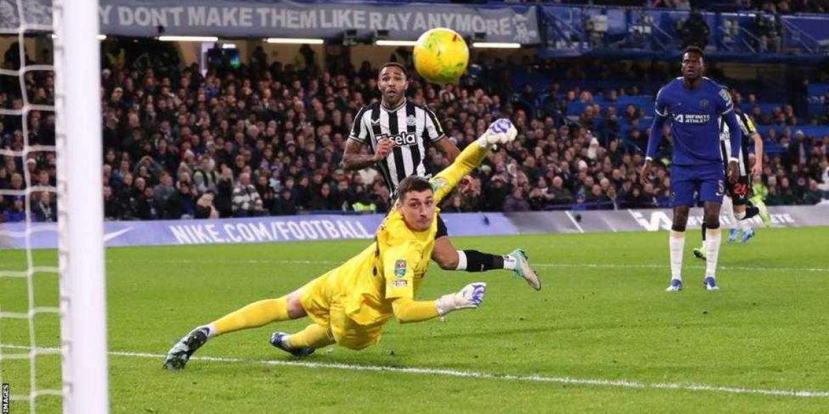 Chelsea 1-1 Newcastle United (4-2 on pens): Hosts into semi-finals with penalty win